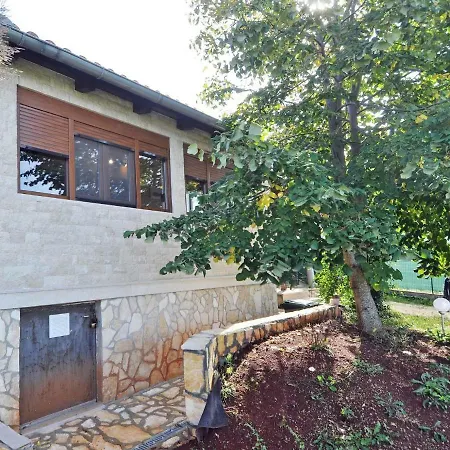 Casa Remiko بيت للعطل *